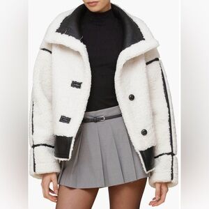 NWT Avec Les Filles White and Black Teddy Jacket